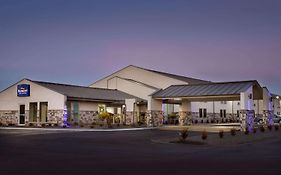 Baymont Inn & Suites Shawnee